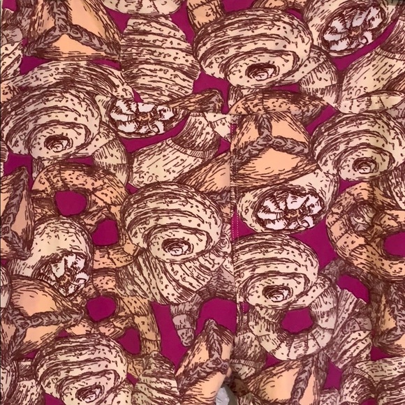 LuLaRoe One Size Leggings - Picture 2 of 4